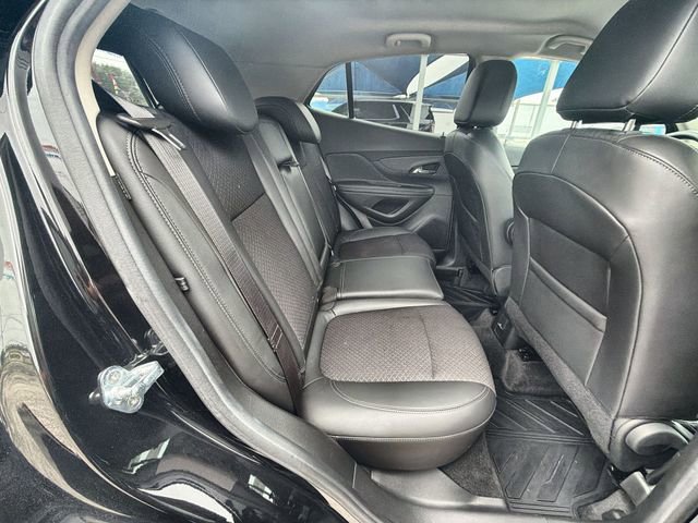 Used 2022 Buick Encore Preferred w/ Safety Package II AWD/4WD image 25