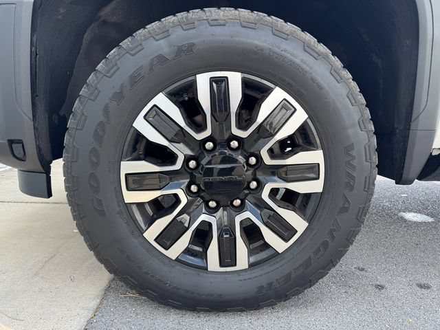 Used 2024 GMC Sierra 2500 Denali Ultimate w/ Max Trailering Package AWD/4WD image 10