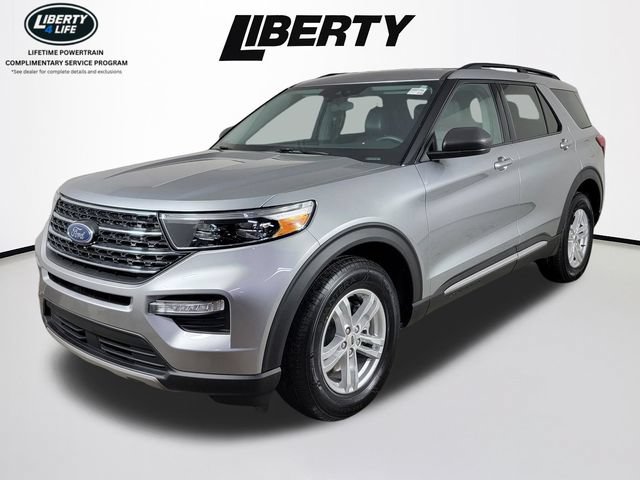 Certified 2024 Ford Explorer XLT w/ Equipment Group 202A AWD/4WD image 9