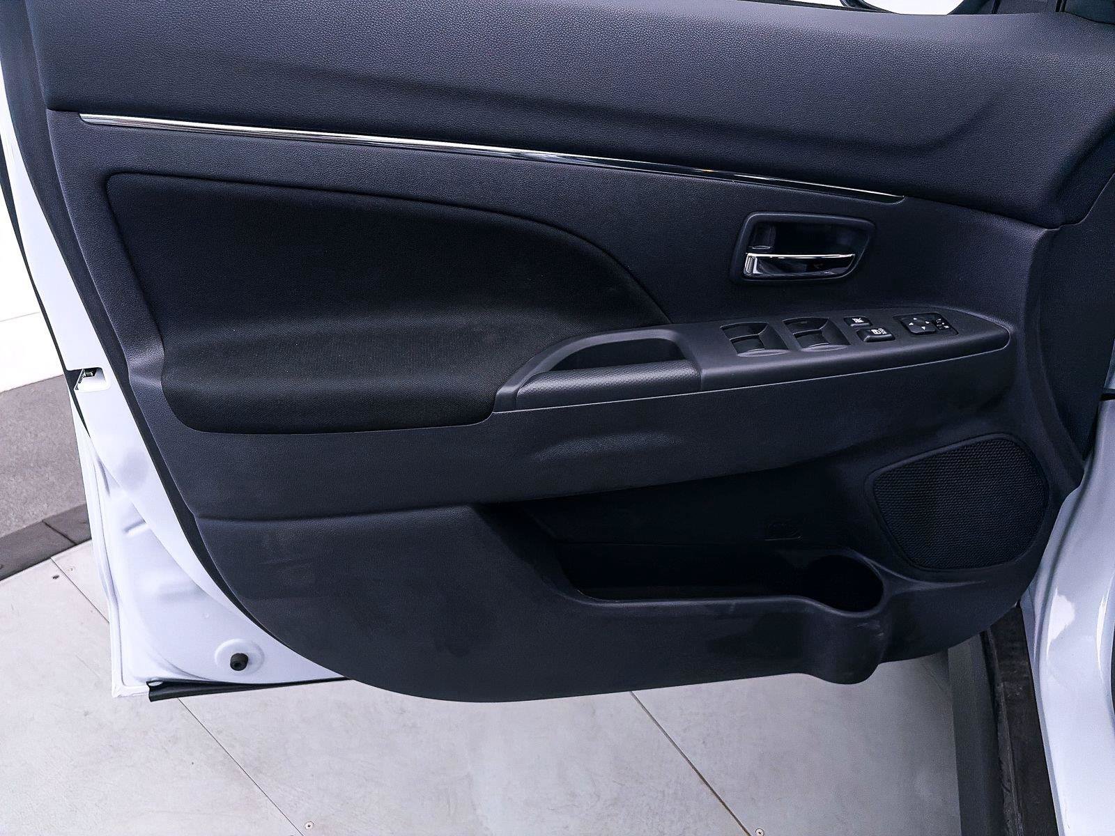 New 2026 Mitsubishi Outlander Sport ES AWD/4WD image 7