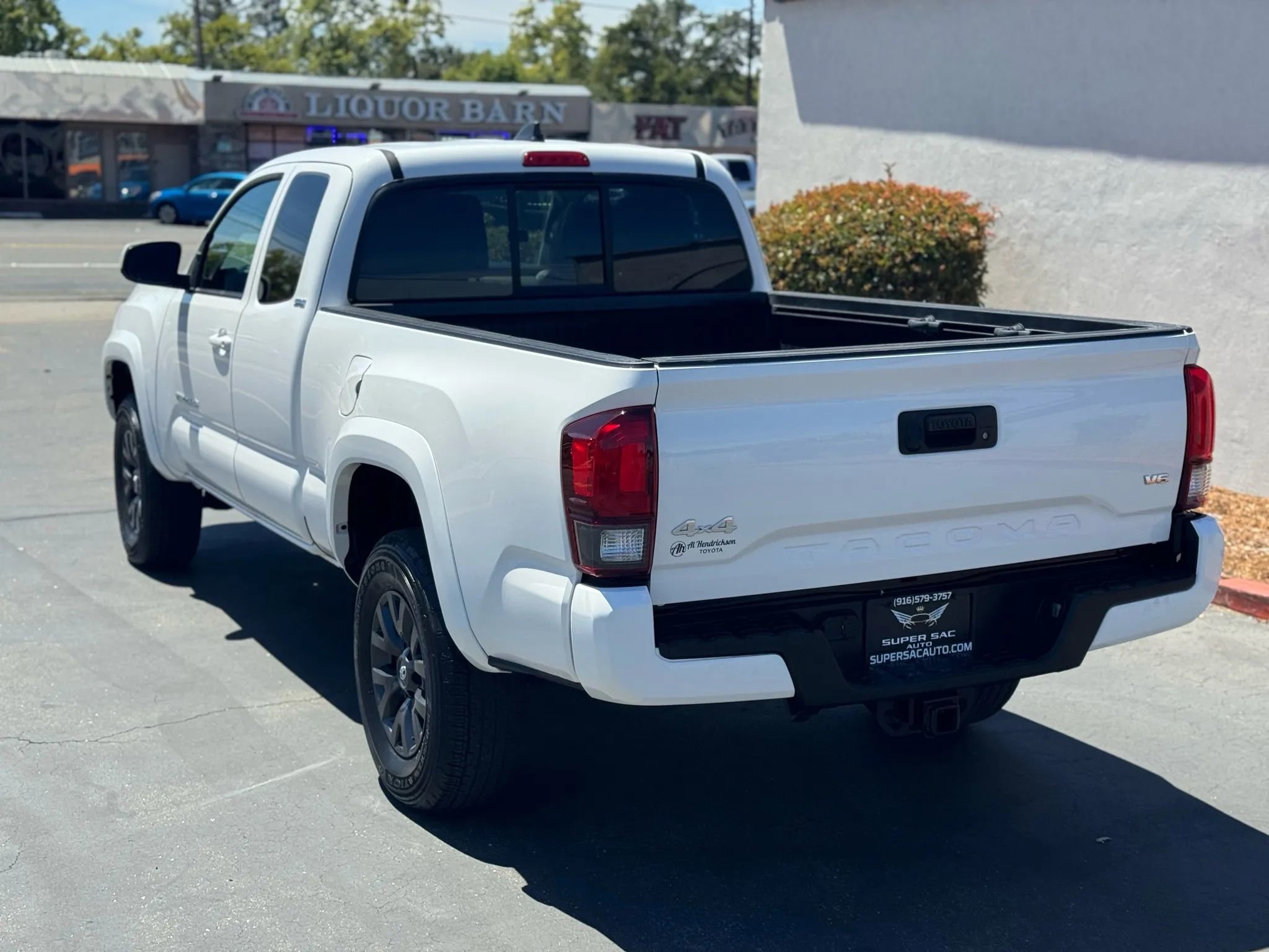 Used 2022 Toyota Tacoma SR5 image 4