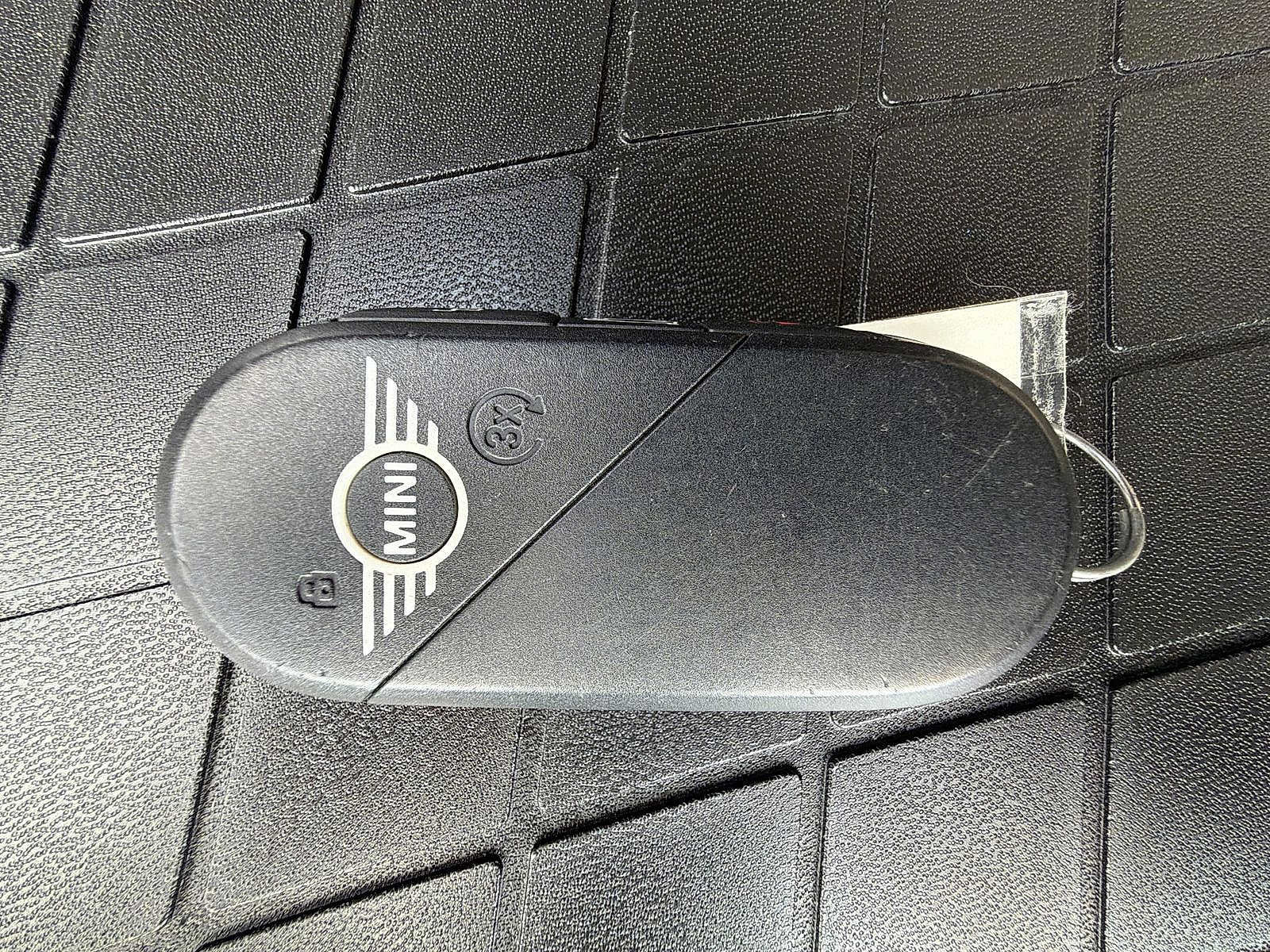 Used 2025 MINI Cooper S FWD image 28