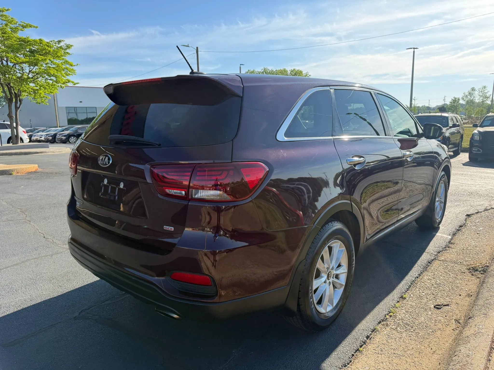 Used 2019 Kia Sorento LX image 7