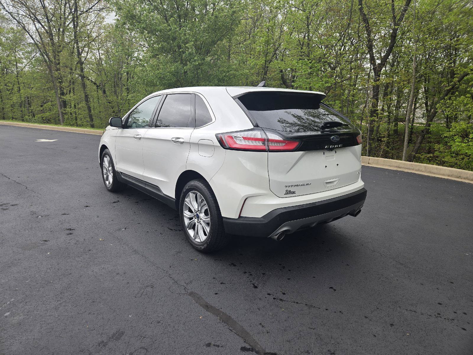 Used 2022 Ford Edge Titanium w/ Equipment Group 301A AWD/4WD image 6
