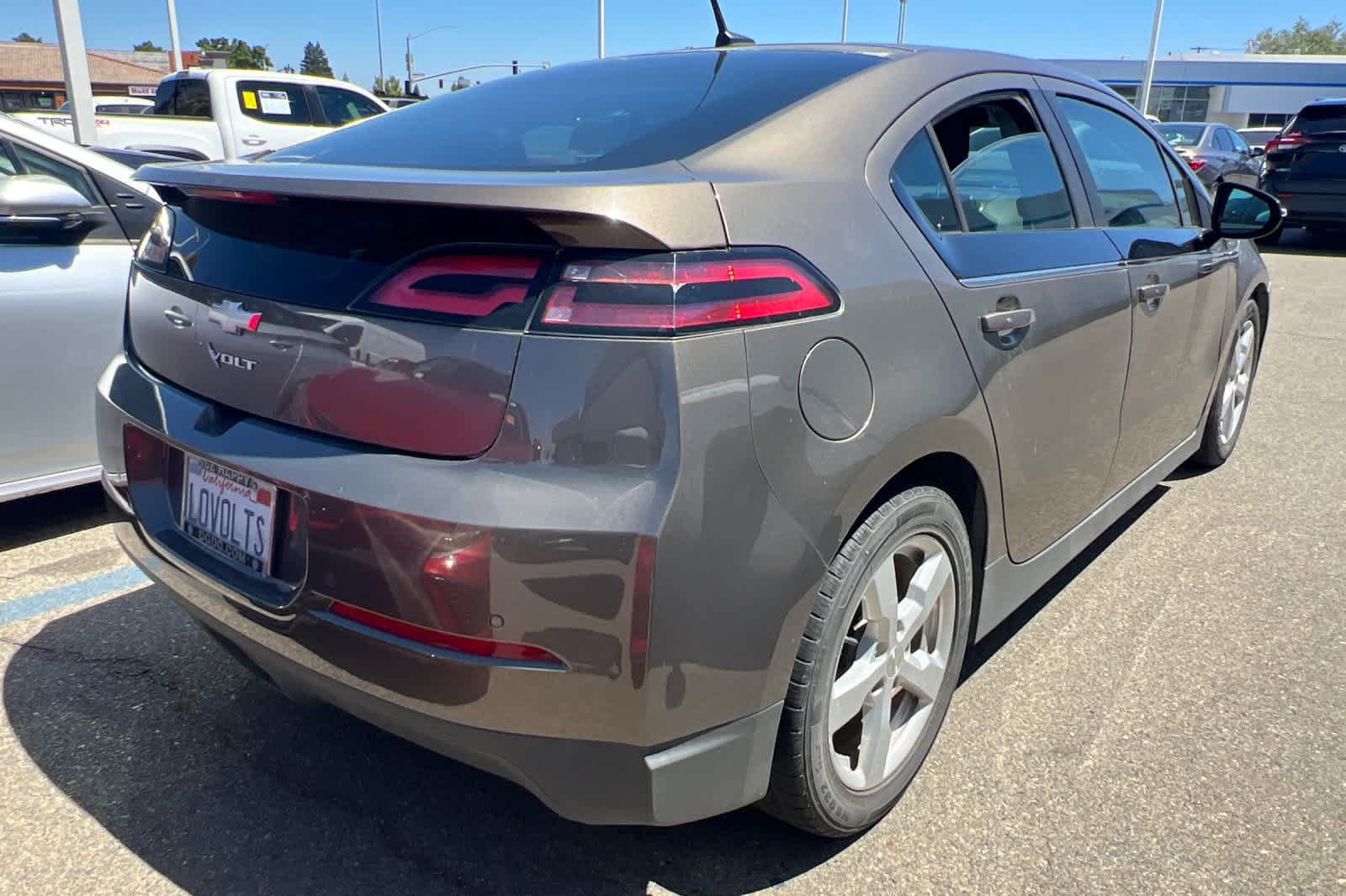 Used 2014 Chevrolet Volt Premium w/ Premium Trim Package FWD image 4