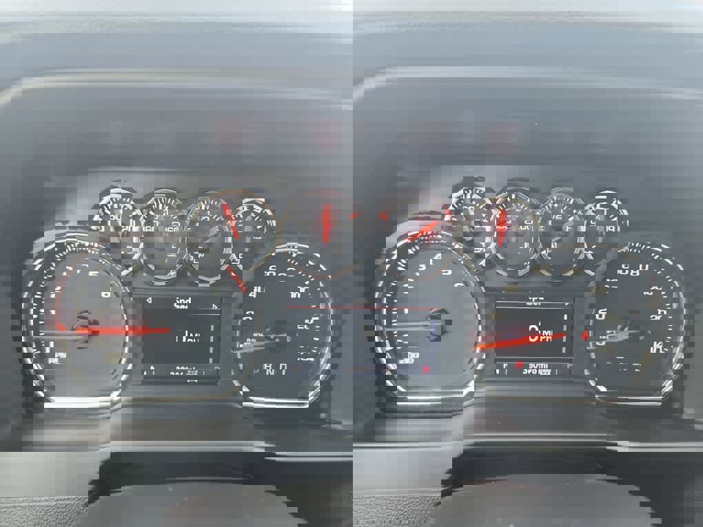 Used 2021 Chevrolet Silverado 1500 LT Trail Boss w/ Bed Protection Package image 37