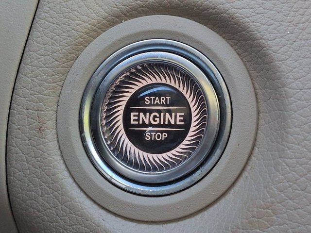 Certified 2021 Mercedes-Benz GLC 300 image 28