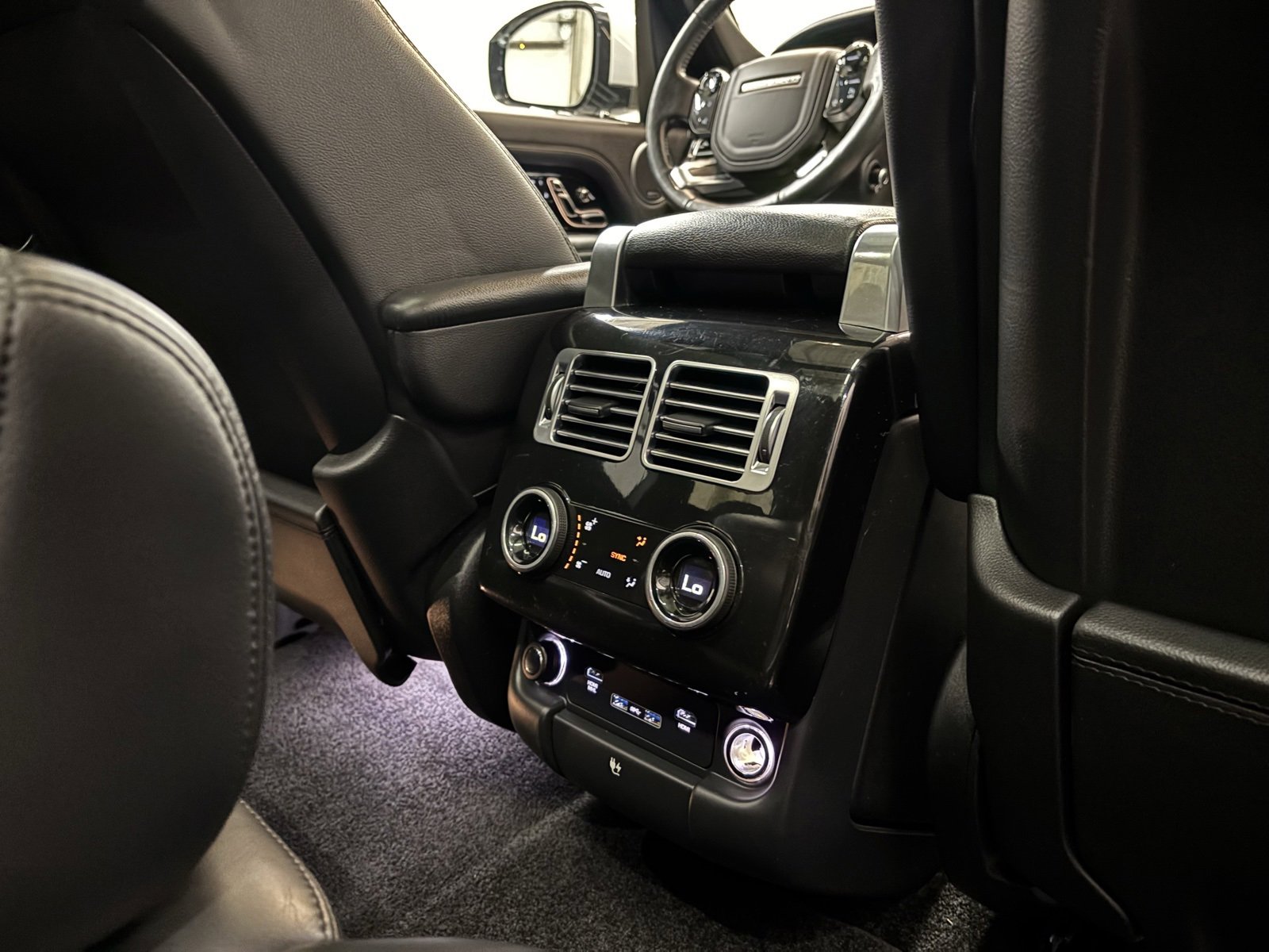 Used 2018 Land Rover Range Rover 3.0L V6 Supercharged image 36