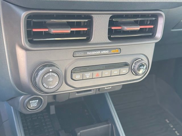 Used 2025 Ford Maverick Lariat w/ 4K Tow Package AWD/4WD image 27