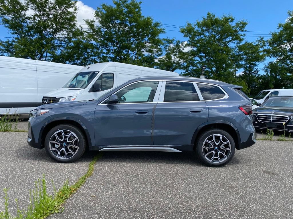 New 2026 BMW X1 xDrive28i w/ Technology Package AWD/4WD image 4