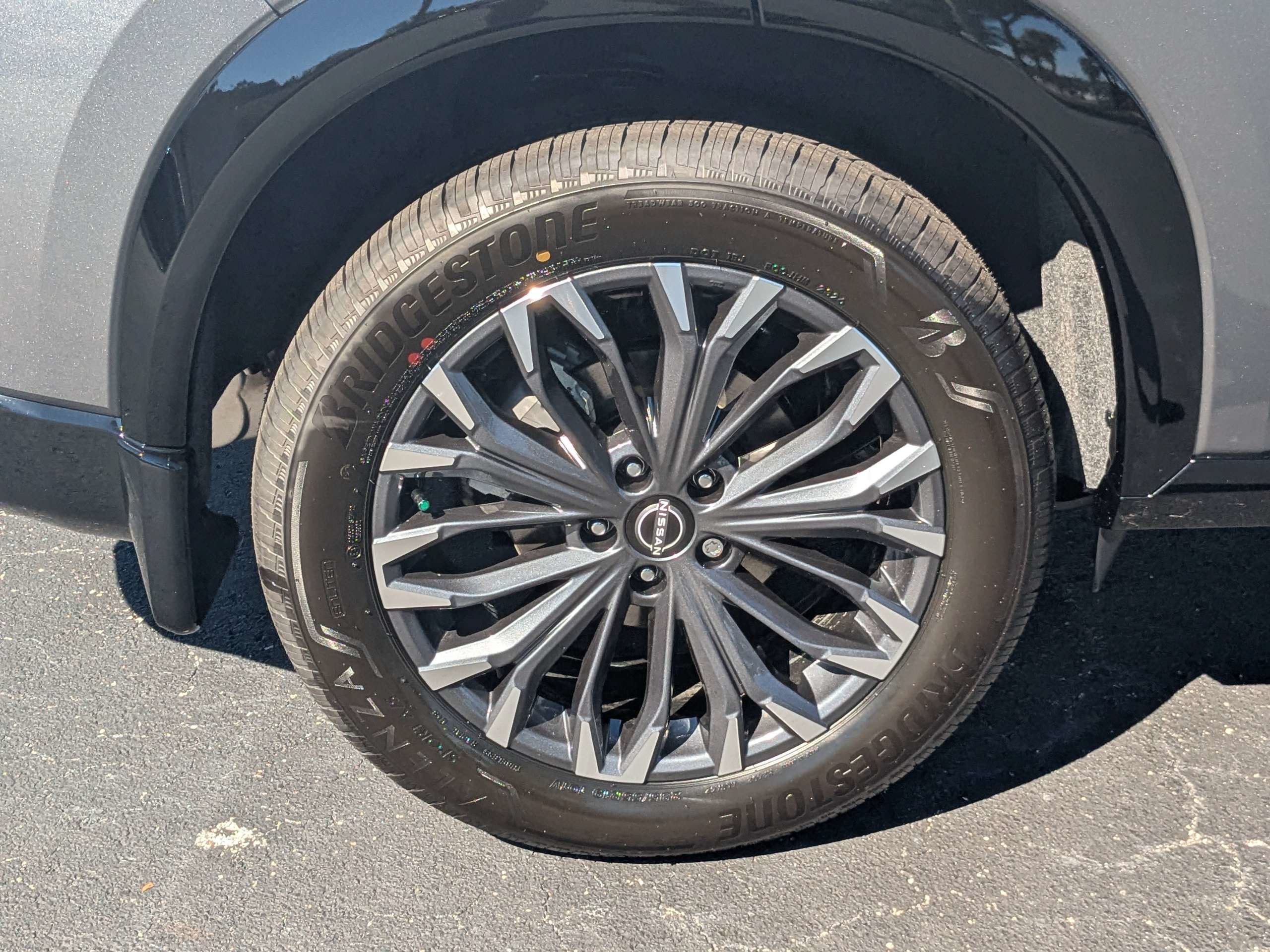 New 2026 Nissan Rogue Platinum AWD/4WD image 11