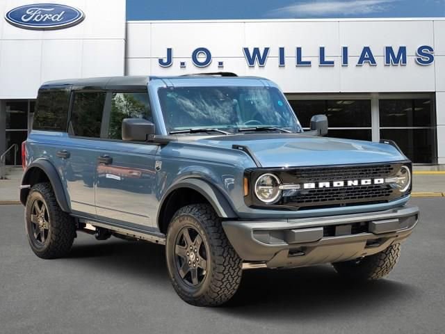 New 2025 Ford Bronco Big Bend AWD/4WD image 1