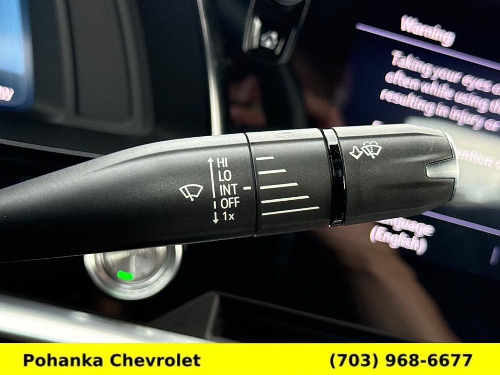 Used 2021 Chevrolet Corvette Stingray Coupe w/ Z51 Performance Package RWD image 10