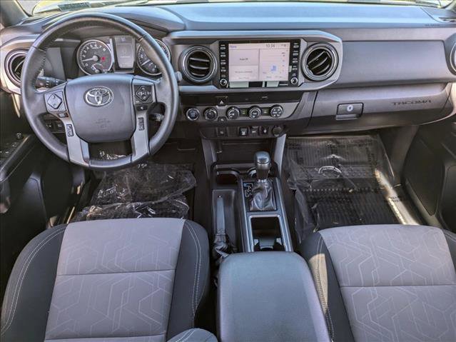 Used 2020 Toyota Tacoma TRD Sport image 15