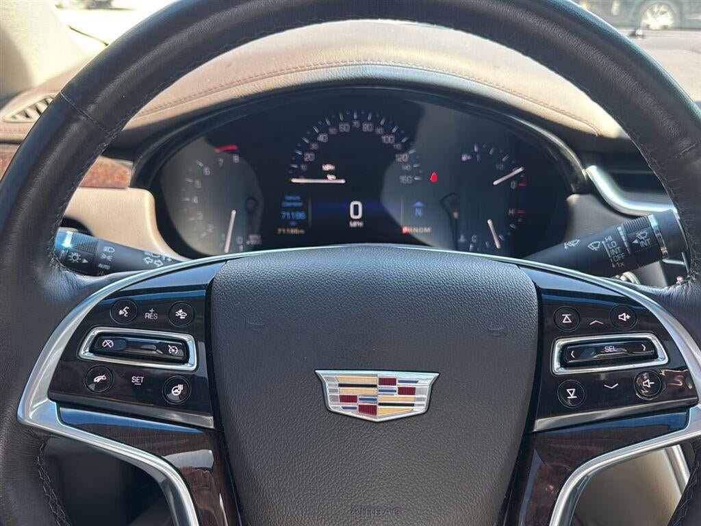 Used 2016 Cadillac XTS Luxury w/ Driver Awareness Package FWD image 28
