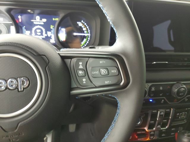 Used 2024 Jeep Wrangler Unlimited Rubicon 4xe image 25