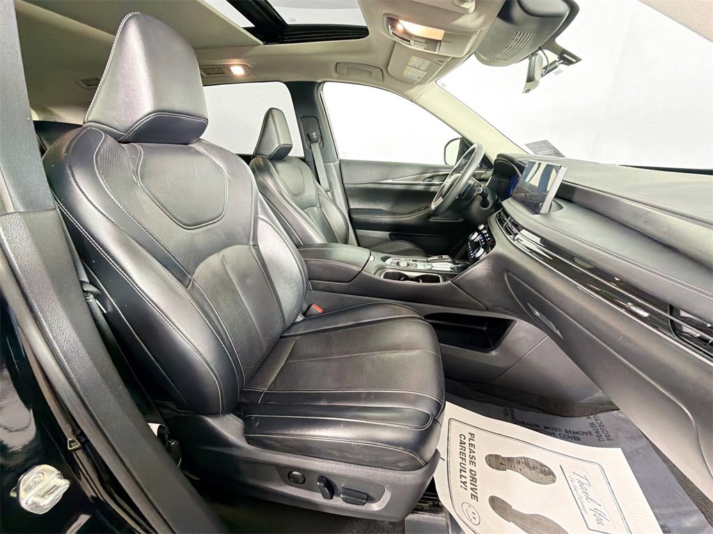 Used 2024 INFINITI QX60 Luxe image 27