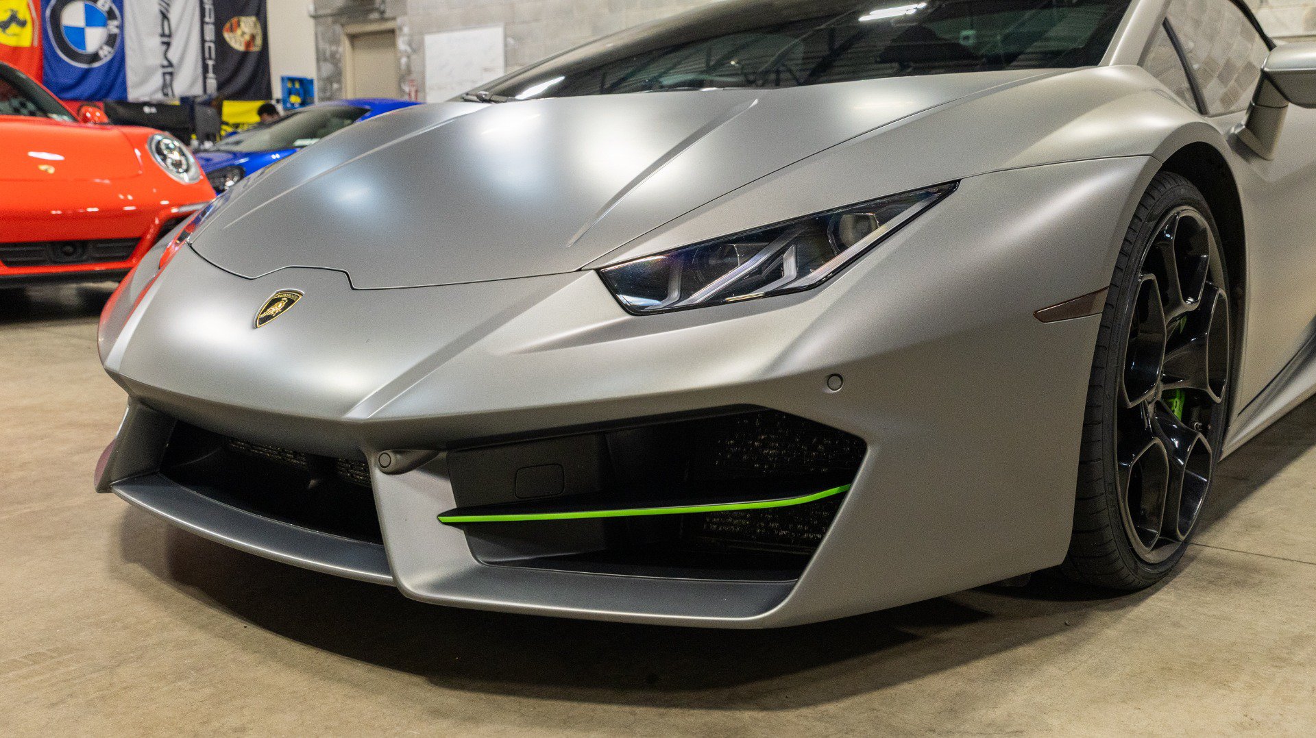 Used 2017 Lamborghini Huracan LP 580-2 RWD image 27