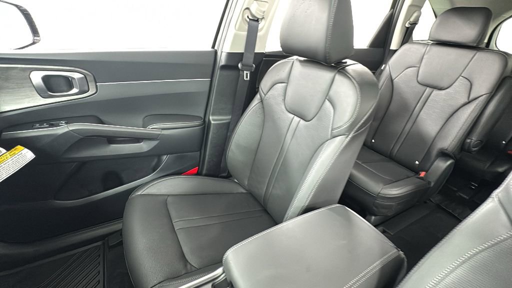 New 2025 Kia Sorento X-Line EX image 13