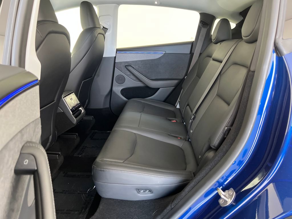 Used 2026 Tesla Model Y Long Range AWD/4WD image 26