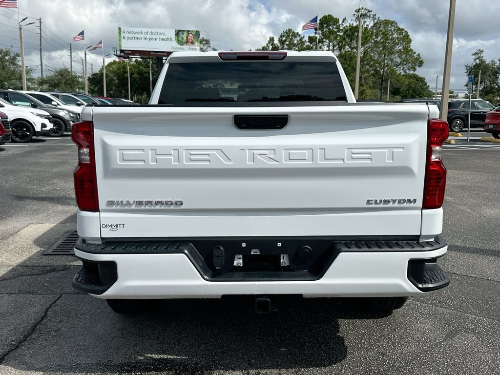Certified 2025 Chevrolet Silverado 1500 Custom RWD image 6