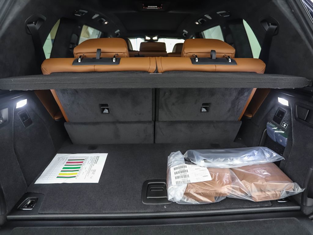 New 2026 BMW ALPINA XB7 image 26