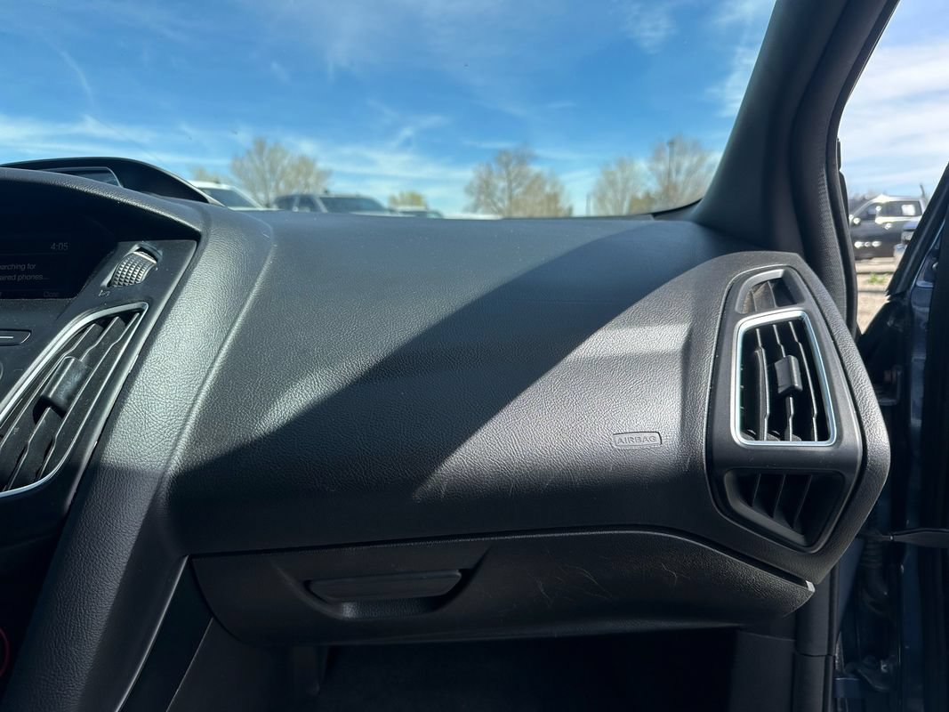 Used 2018 Ford Focus ST FWD image 21