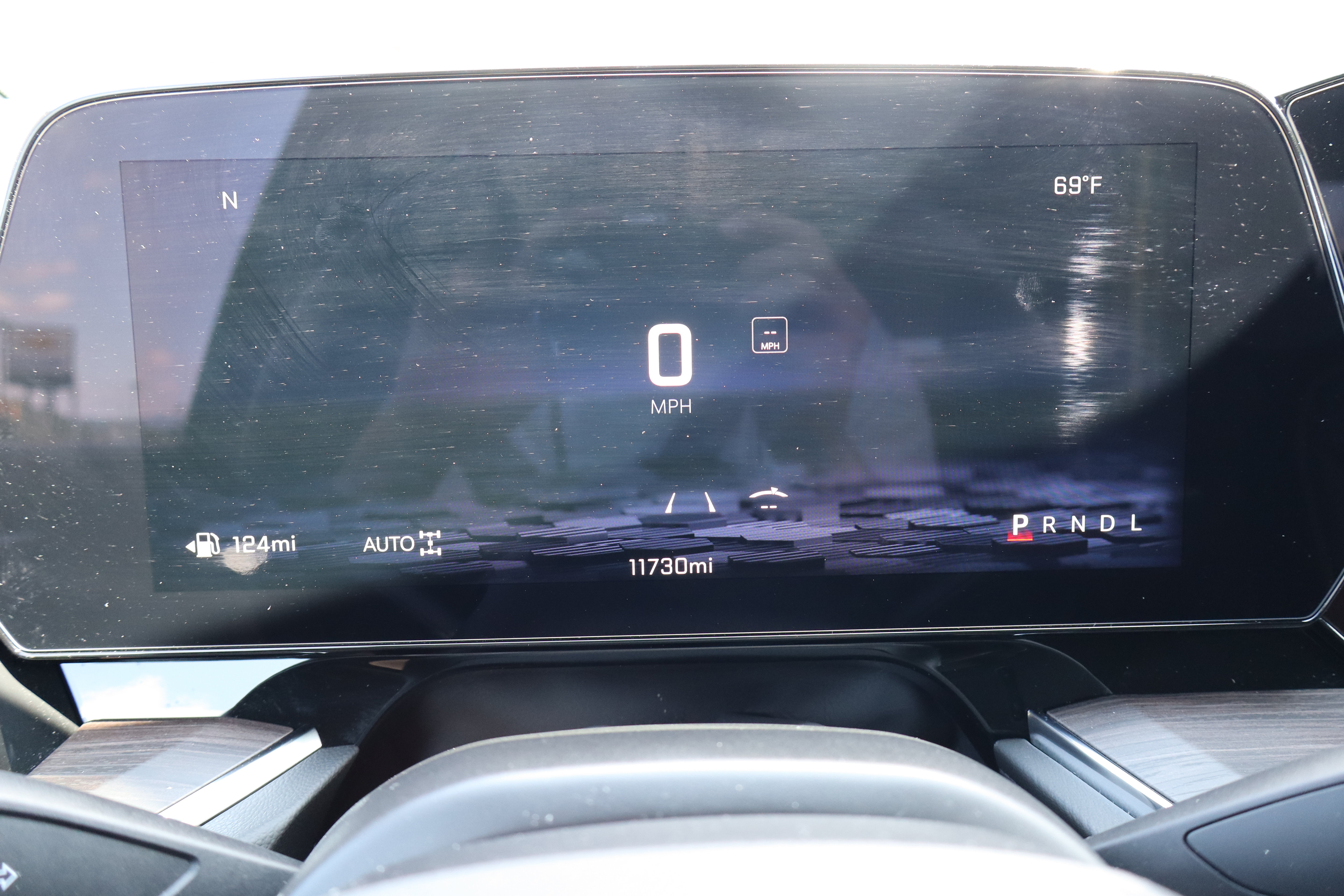 Used 2025 Chevrolet Tahoe Premier w/ LPO, Illumination Package AWD/4WD image 22