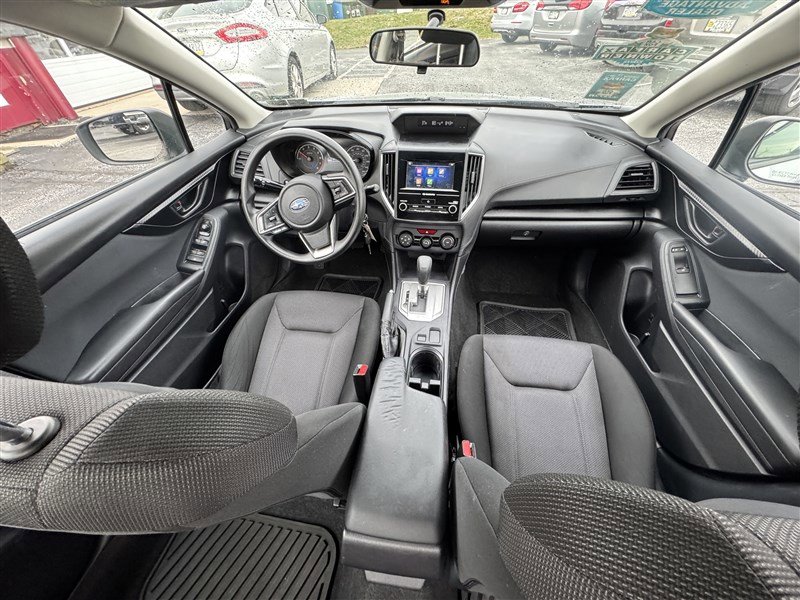 Used 2017 Subaru Impreza 2.0i image 9