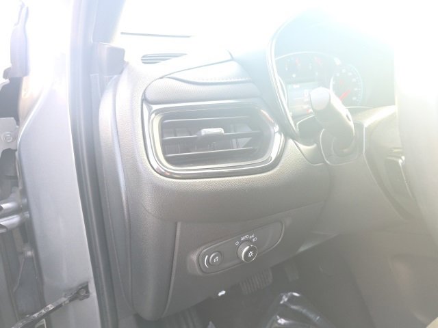 Used 2023 Chevrolet Equinox RS image 13