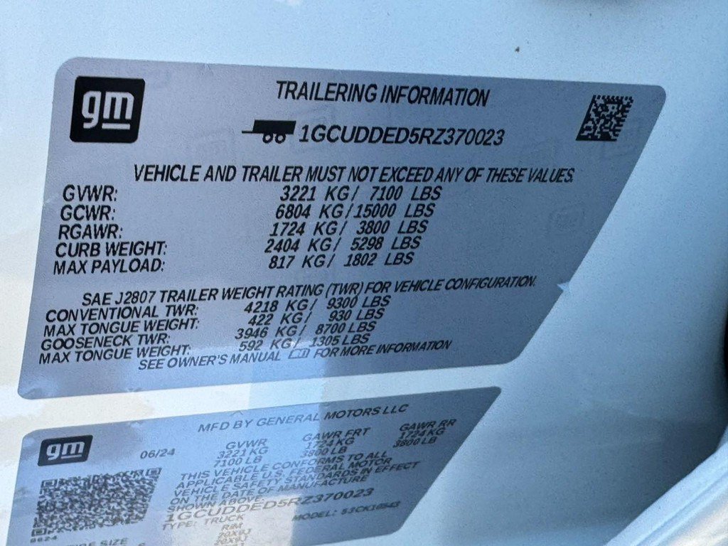 Certified 2024 Chevrolet Silverado 1500 LT AWD/4WD image 24