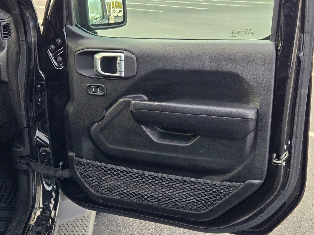 Used 2019 Jeep Wrangler Unlimited Sport S image 5