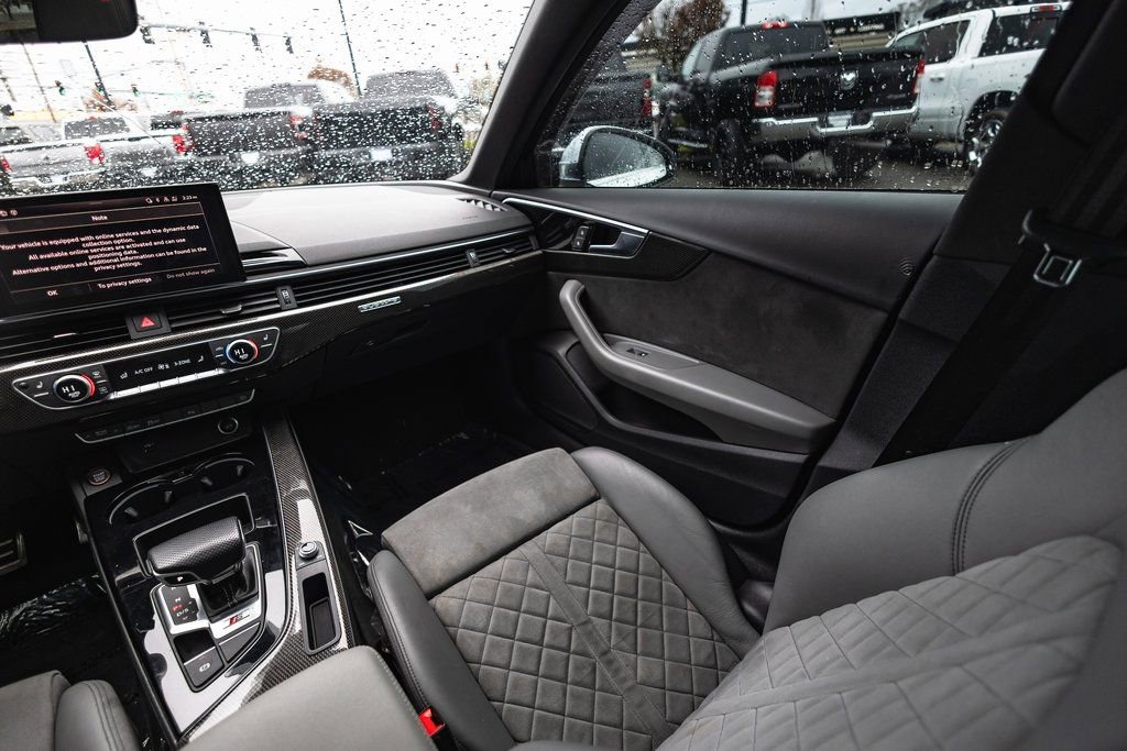 Used 2022 Audi S4 Premium image 26