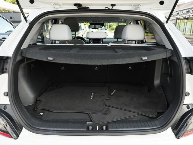 Used 2023 Hyundai Kona SEL FWD image 30