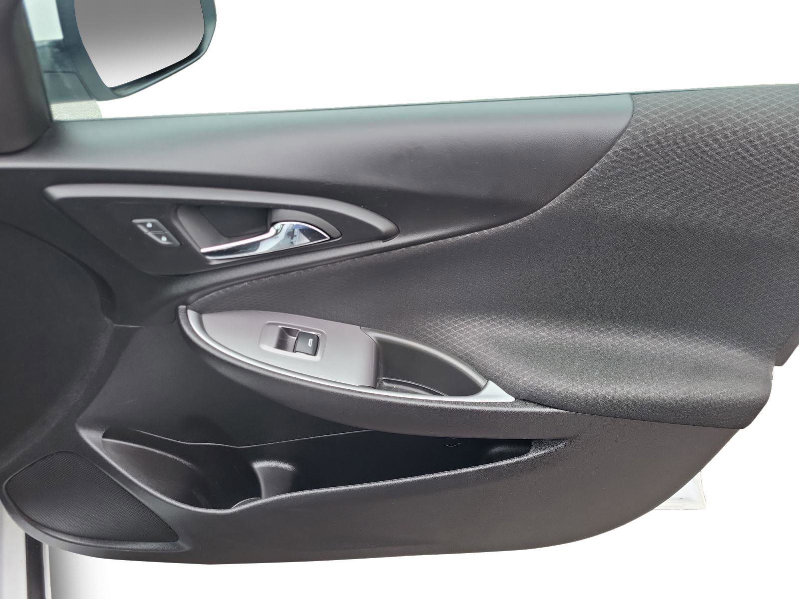 Used 2024 Chevrolet Malibu LT image 23