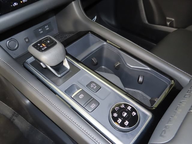 New 2026 Nissan Pathfinder SL AWD/4WD image 17