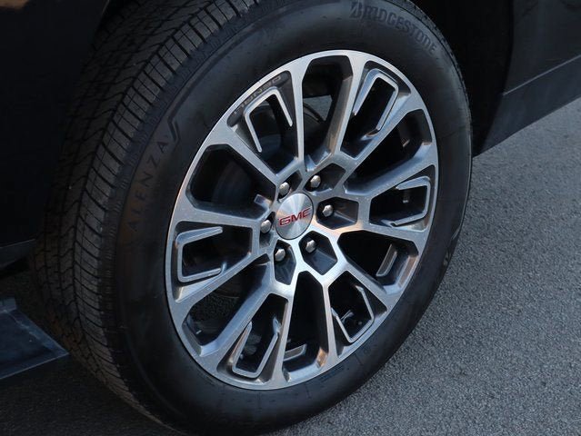 New 2026 GMC Yukon XL Denali w/ Sun & Power Step Package AWD/4WD image 48