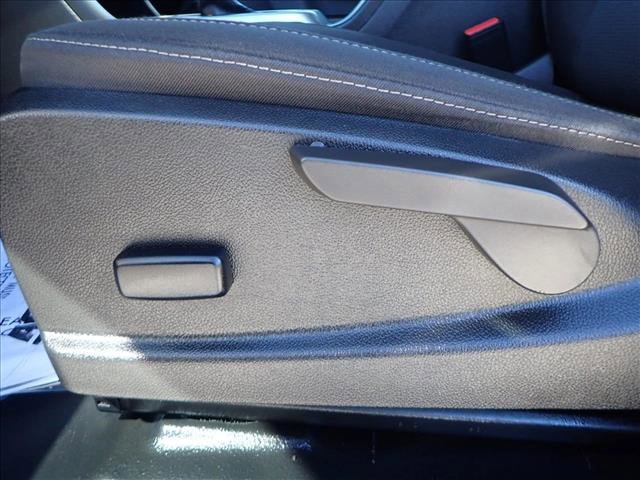 Used 2022 Chevrolet Colorado LT w/ Fleet Safety Package image 11