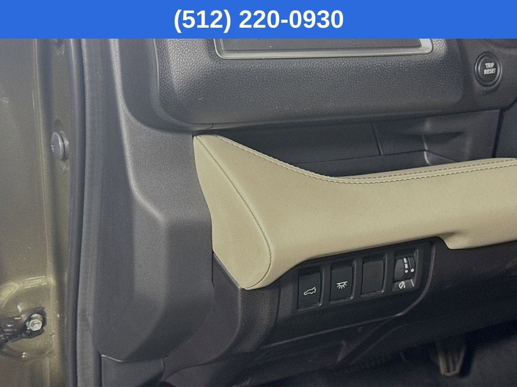 Used 2023 Subaru Ascent Limited w/ Technology Package AWD/4WD image 11