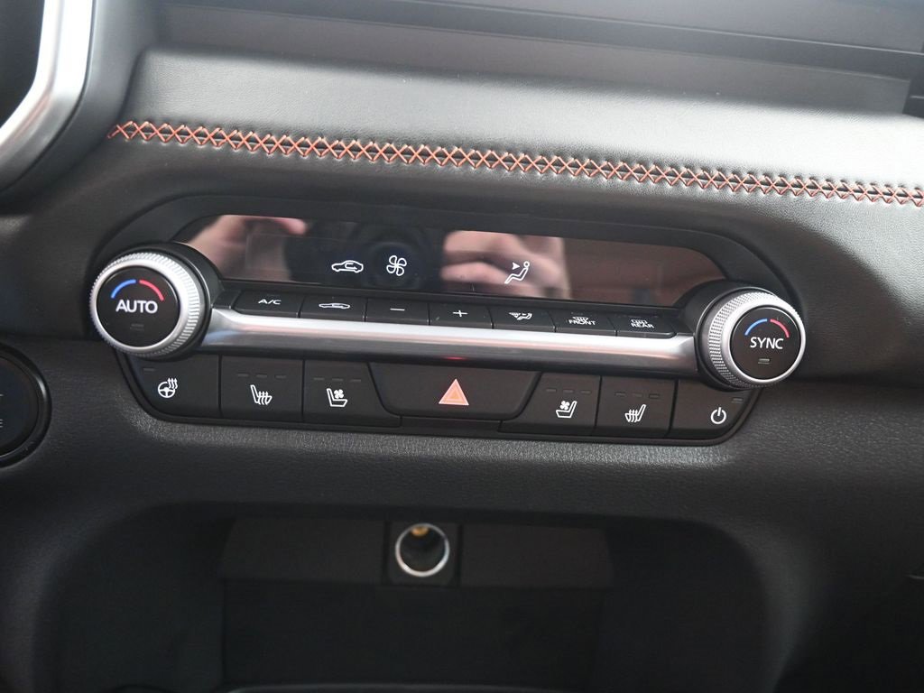 New 2026 MAZDA CX-50 Meridian Edition w/ Weather Package image 12