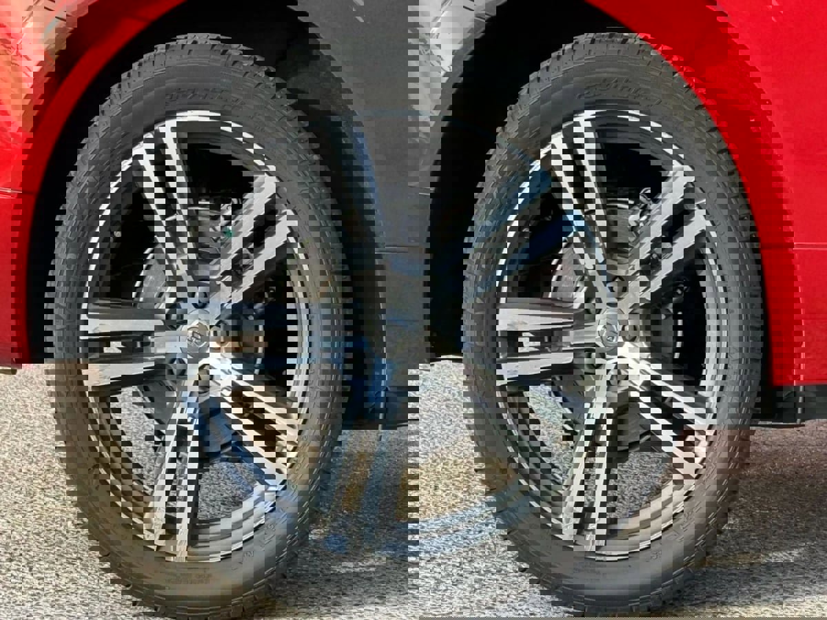 Used 2019 Volvo XC60 T5 Momentum w/ Advanced Package image 27