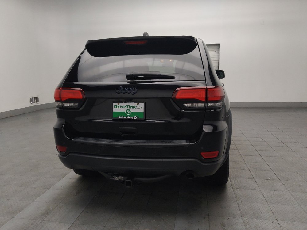 Used 2019 Jeep Grand Cherokee Laredo image 7