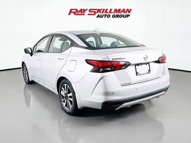 Used 2020 Nissan Versa SV image 5