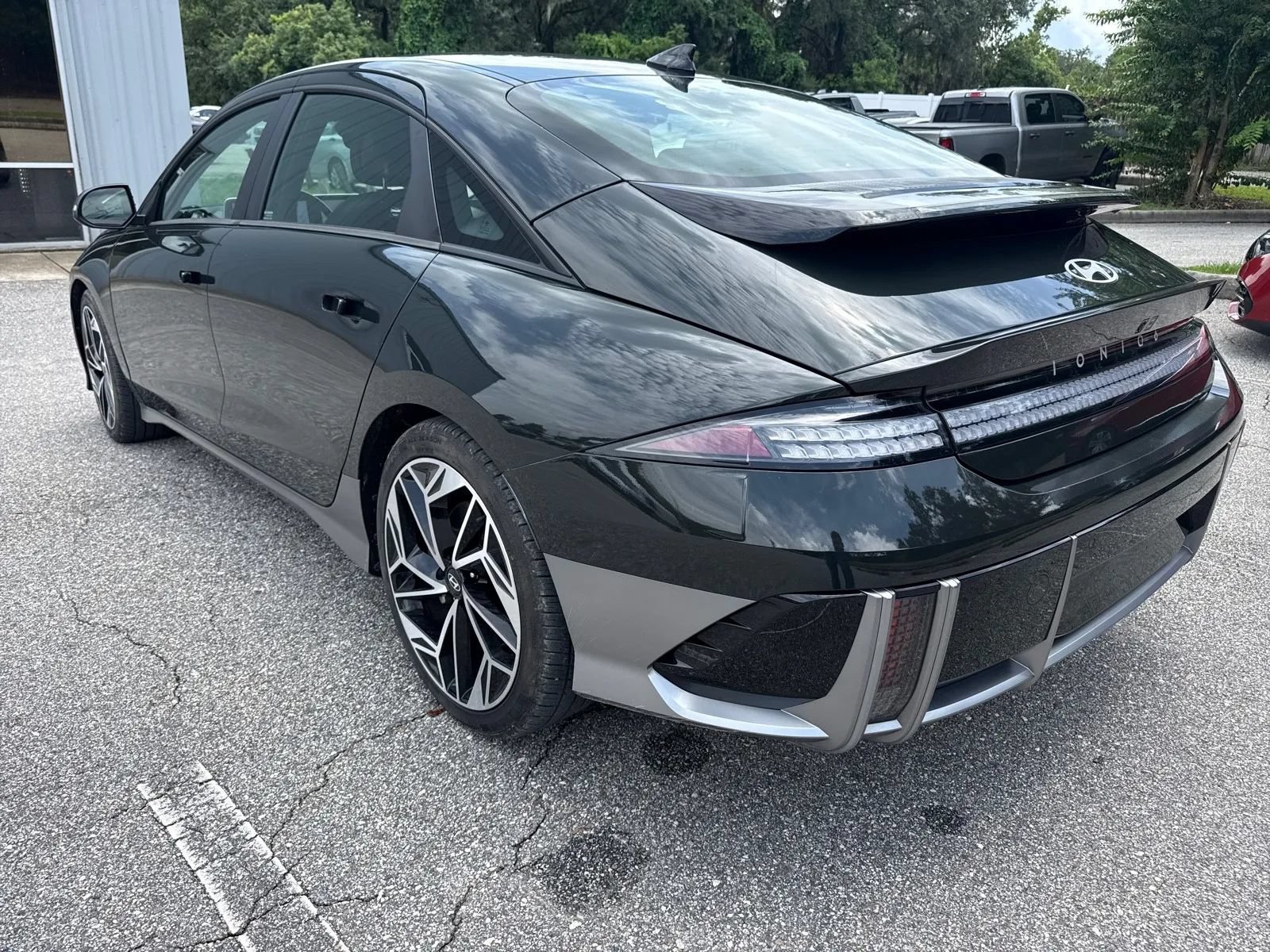 Used 2024 Hyundai Ioniq 6 SEL RWD image 11