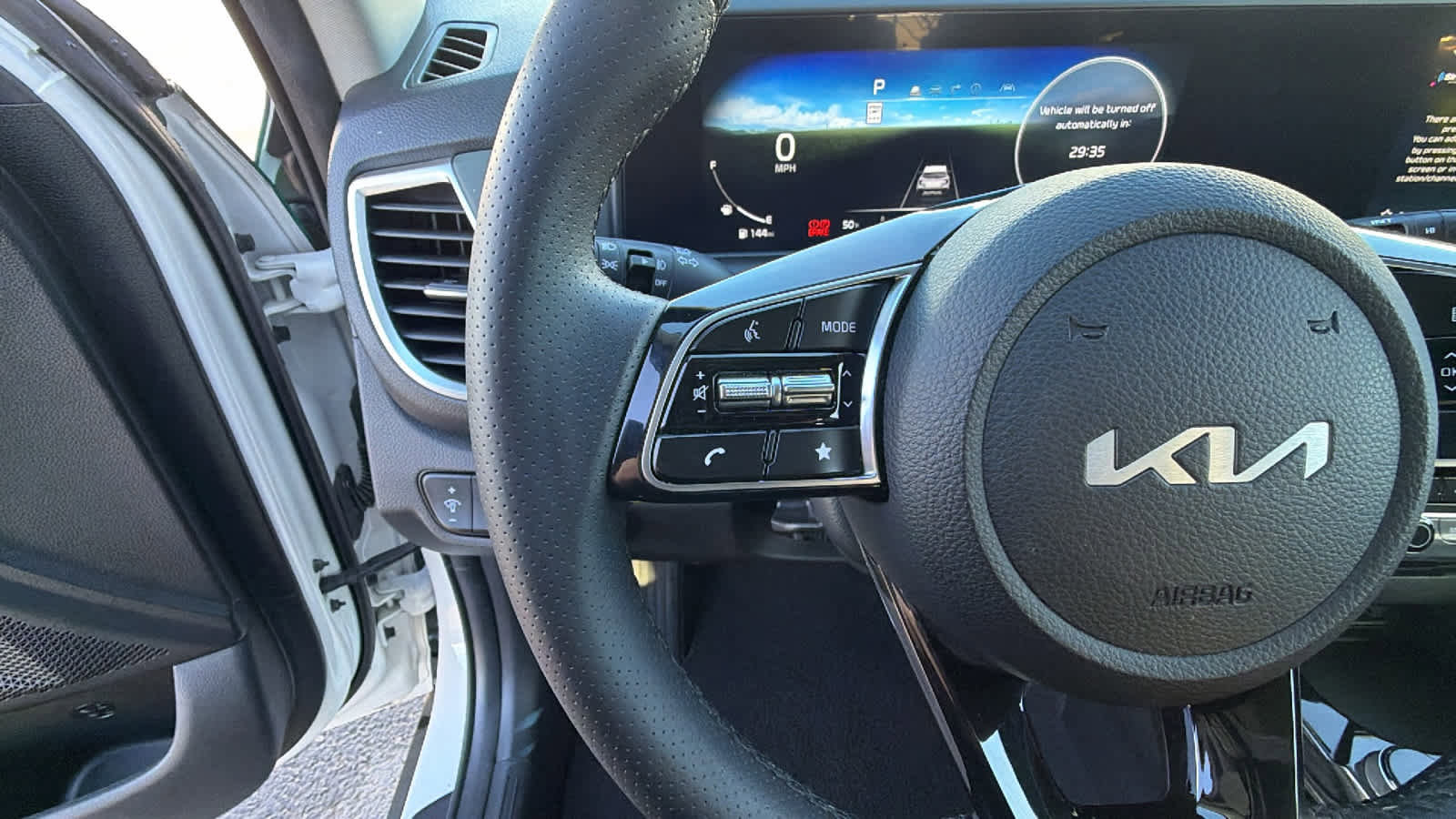 Used 2024 Kia Seltos SX image 19