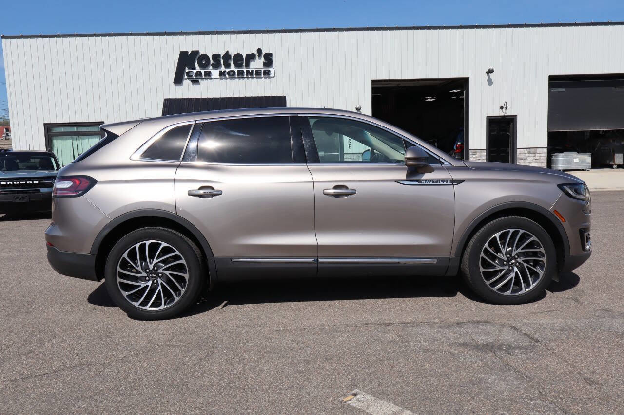 Used 2020 Lincoln Nautilus Reserve AWD/4WD image 9