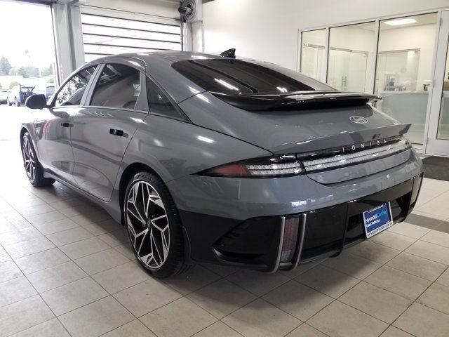 Certified 2024 Hyundai Ioniq 6 SEL RWD image 17