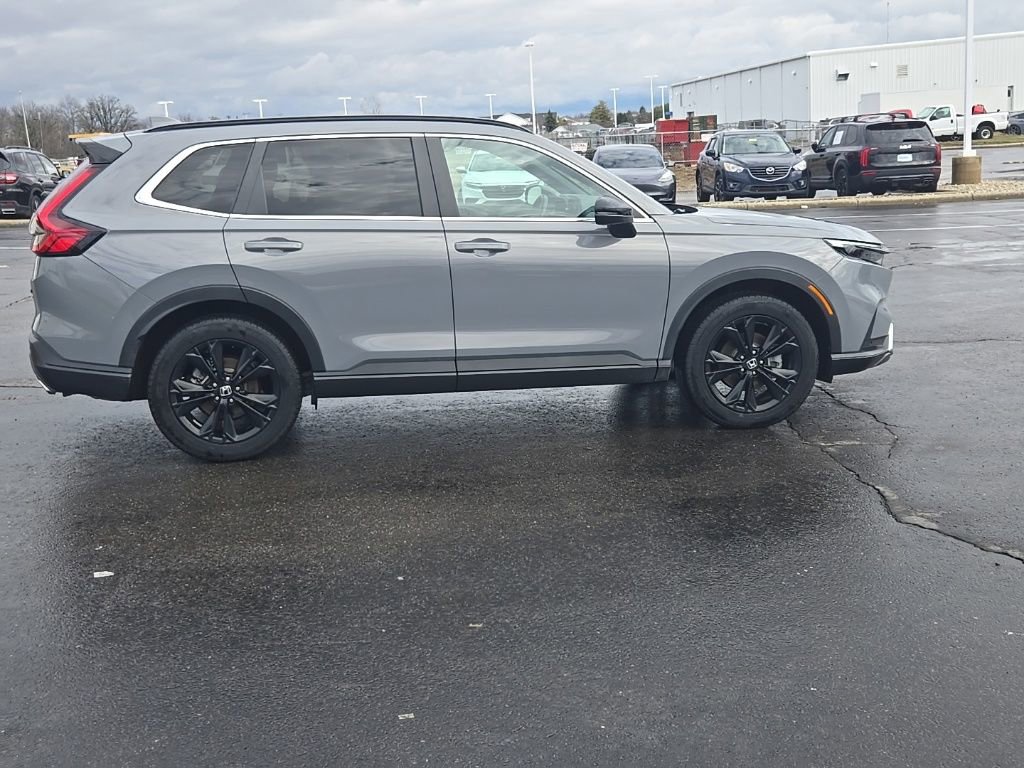 Used 2025 Honda CR-V Sport Touring image 11