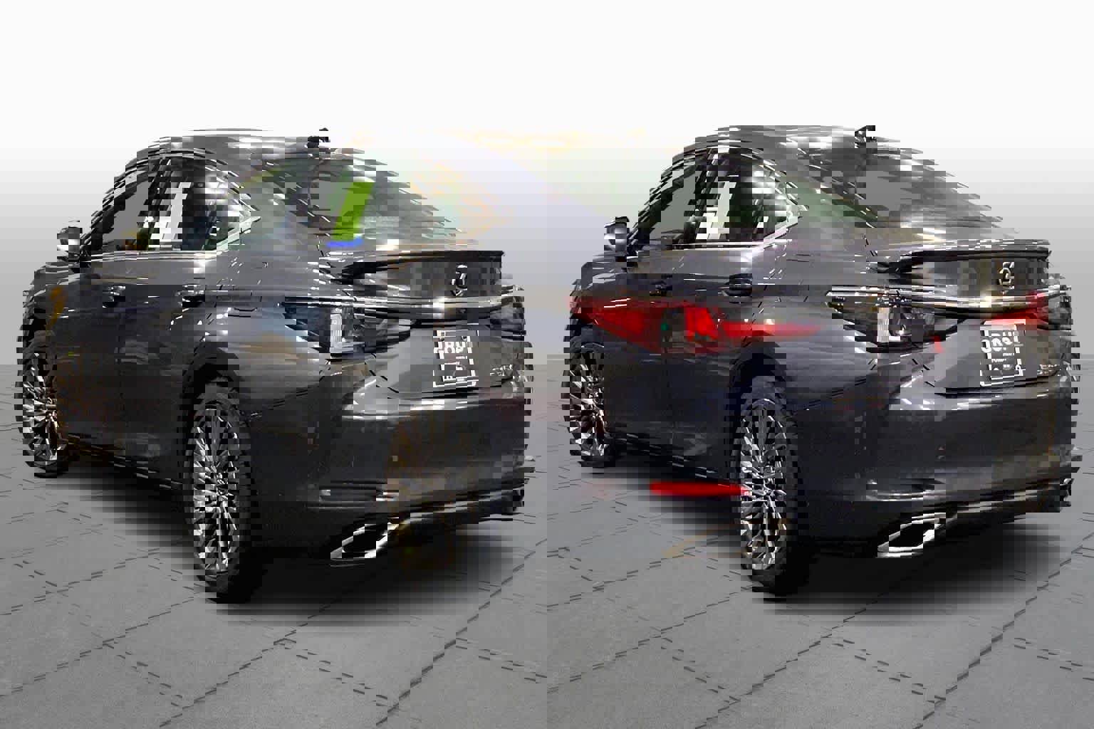 New 2025 Lexus ES 350 Ultra Luxury image 12