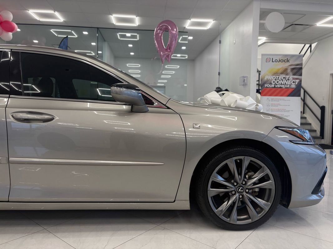 Used 2020 Lexus ES 350 F Sport image 9